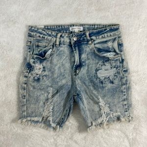 Almost Famous Denim Shorts Size 9 cotton 99%